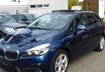 BMW 218 111.000 km 13.299 &euro; Hamburg 22559