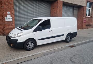 Toyota Proace (Verso) 250.000 km 4.800 &euro; Hamburg 20539