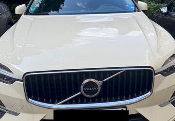 Volvo XC60 11.133 km 44.900 &euro; Hamburg 20535