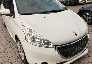Peugeot 208 119.000 km 5.400 &euro; Hamburg 20097