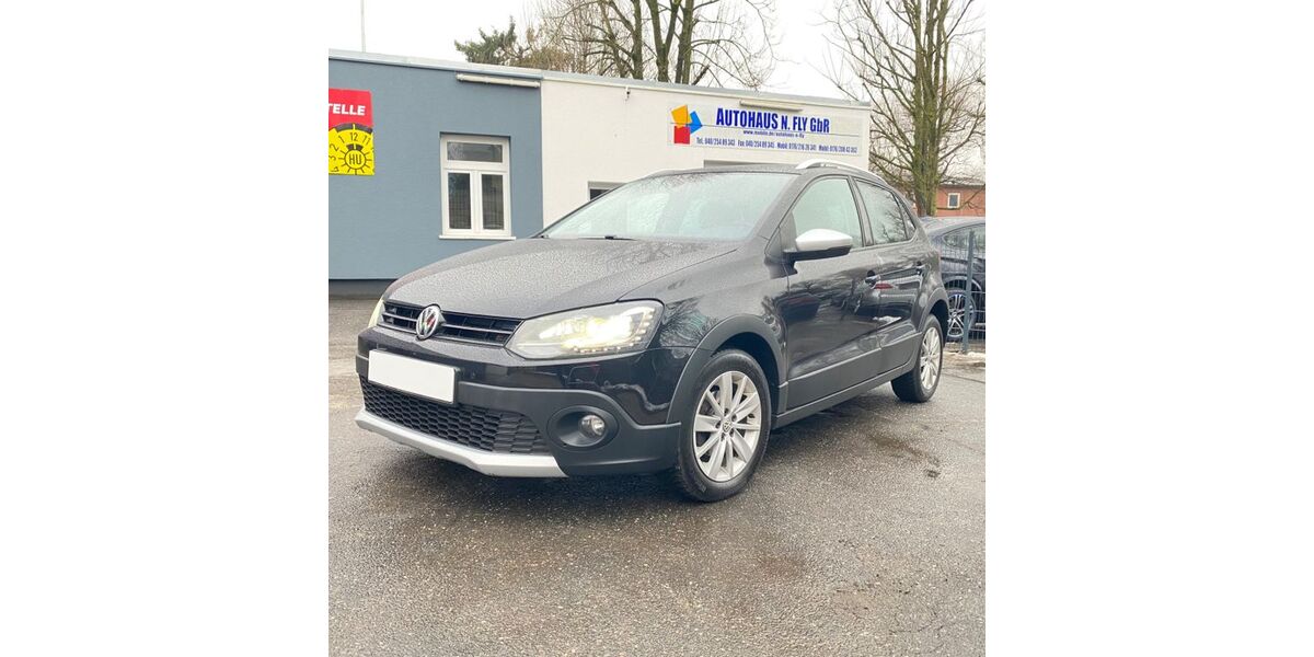 VW Polo 208.120 km 8.750 &euro; Hamburg - 1 Min. vom Hamburg Airport 22415