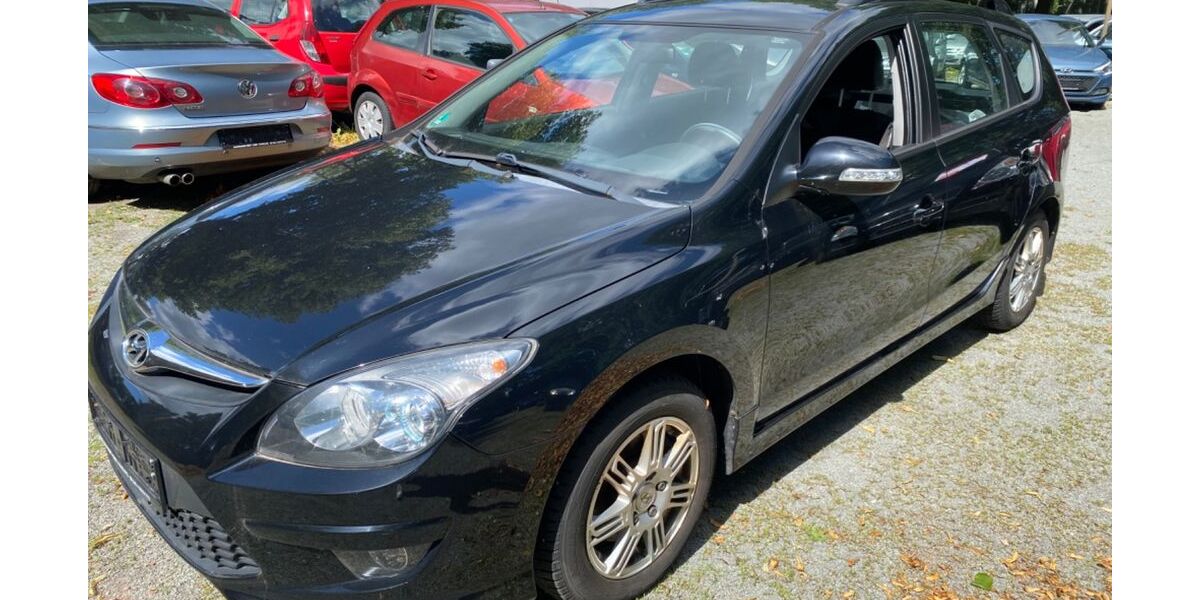 Hyundai i30 139.709 km 5.900 &euro; Hamburg 22419