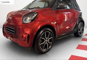 Smart ForTwo 33.403 km 9.990 &euro; Hamburg-Elbe 22609