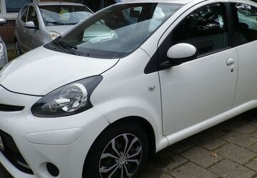 Toyota Aygo (X) 145.743 km 3.990 &euro; Buxtehude 21614