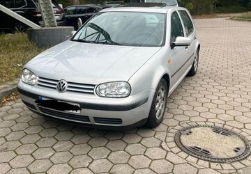 VW Golf 167.000 km 2.400 &euro; Hamburg 22559