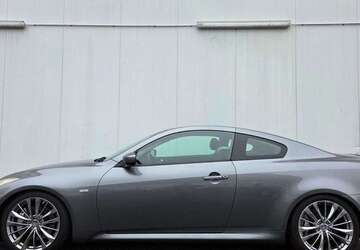 INFINITI G37 208.000 km 12.900 &euro; Hamburg 22419