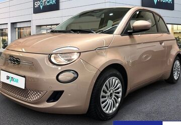Fiat 500e 5.187 km 19.890 &euro; Hamburg 20537