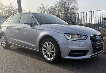Audi A3 116.500 km 11.990 &euro; Hamburg 22045