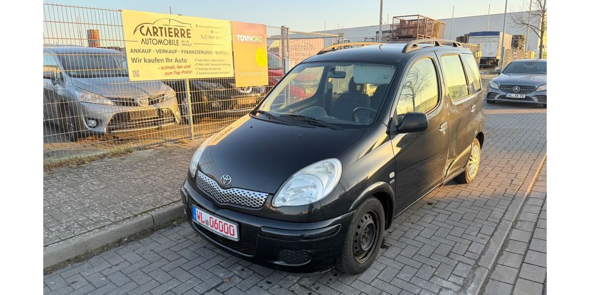 Toyota Yaris 174.742 km 2.999 &euro; Winsen (Luhe) 21423