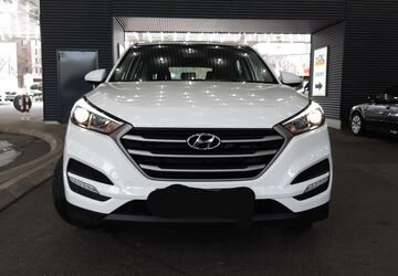 Hyundai TUCSON 61.000 km 16.900 &euro; hamburg 20357