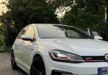 VW Golf 148.000 km 17.000 &euro; Hamburg 22549