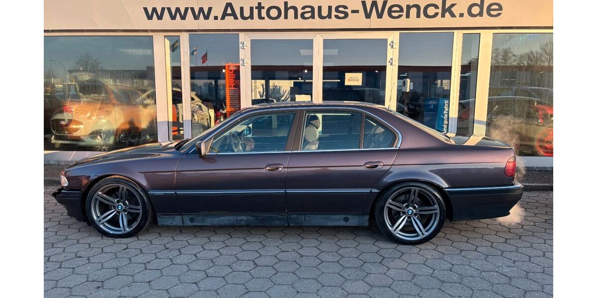 BMW 740 401.802 km 4.970 &euro; Winsen (Luhe) 21423