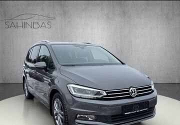 VW Touran 102.800 km 20.990 &euro; Neu Wulmstorf / Rübke 21629