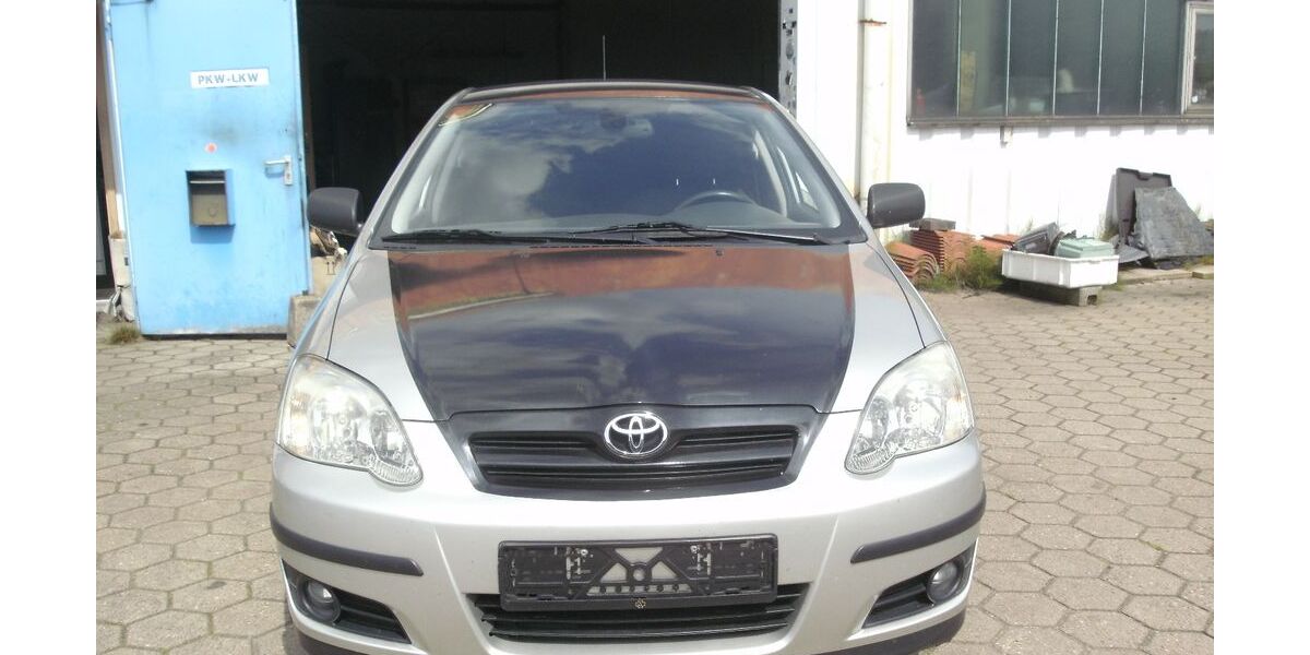 Toyota Corolla 81.000 km 4.400 &euro; Hamburg 22143