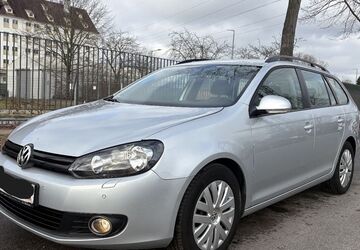 VW Golf 130.500 km 7.690 &euro; Hamburg 22045