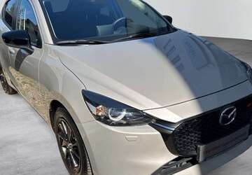 Mazda 2 57.801 km 16.885 &euro; Hamburg 22041
