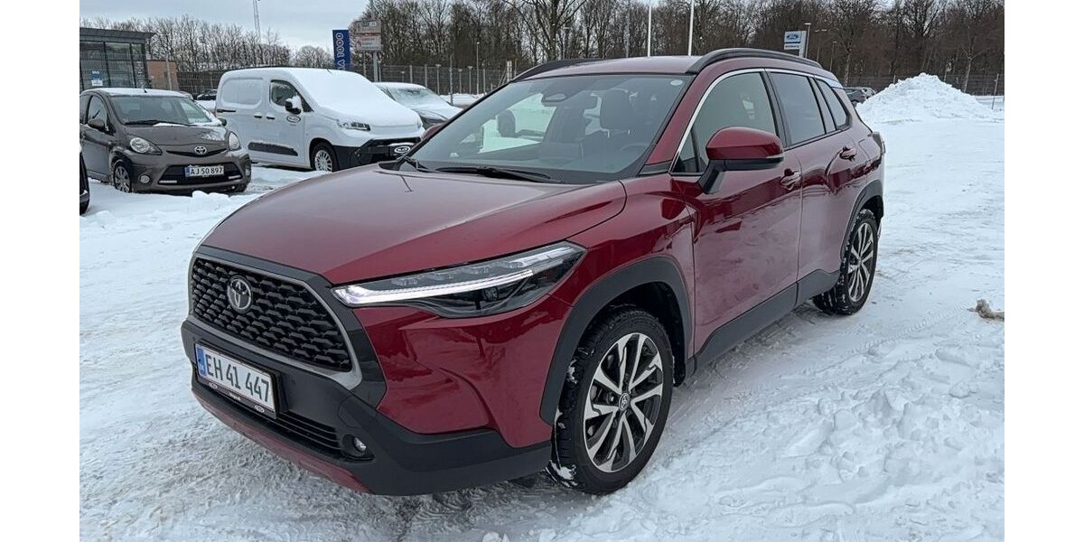 Toyota Corolla Cross 17.500 km 32.990 &euro; Harmstorf/Hamburg 21228