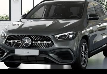 Mercedes-Benz GLA 200 9.900 km 48.750 &euro; Hamburg 22047