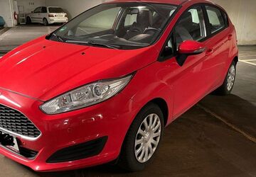 Ford Fiesta 77.577 km 5.950 &euro; Hamburg 22047