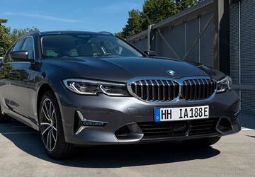 BMW 330 133.000 km 23.900 &euro; Hamburg 22145