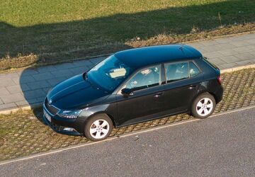Skoda Fabia 88.811 km 9.000 &euro; Hamburg 22525