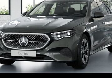 Mercedes-Benz E 200 9.900 km 53.900 &euro; Hamburg 22047