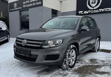 VW Tiguan 92.570 km 12.800 &euro; Kummerfeld 25495