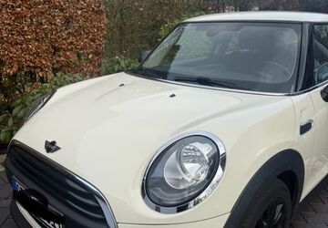 Mini ONE 51.850 km 12.500 &euro; Großhansdorf 22927