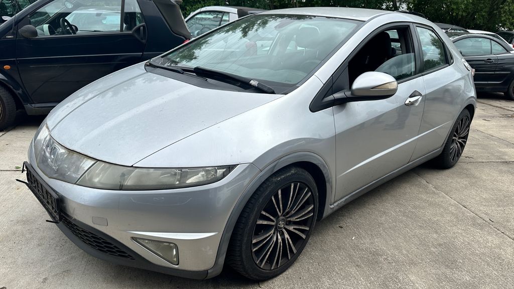 Honda Civic 256.000 km 2.500 &euro; Winsen/Luhe 21423