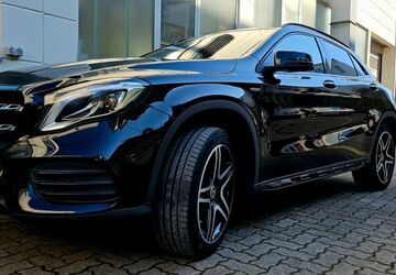Mercedes-Benz GLA 180 110.000 km 19.999 &euro; Hamburg 21149