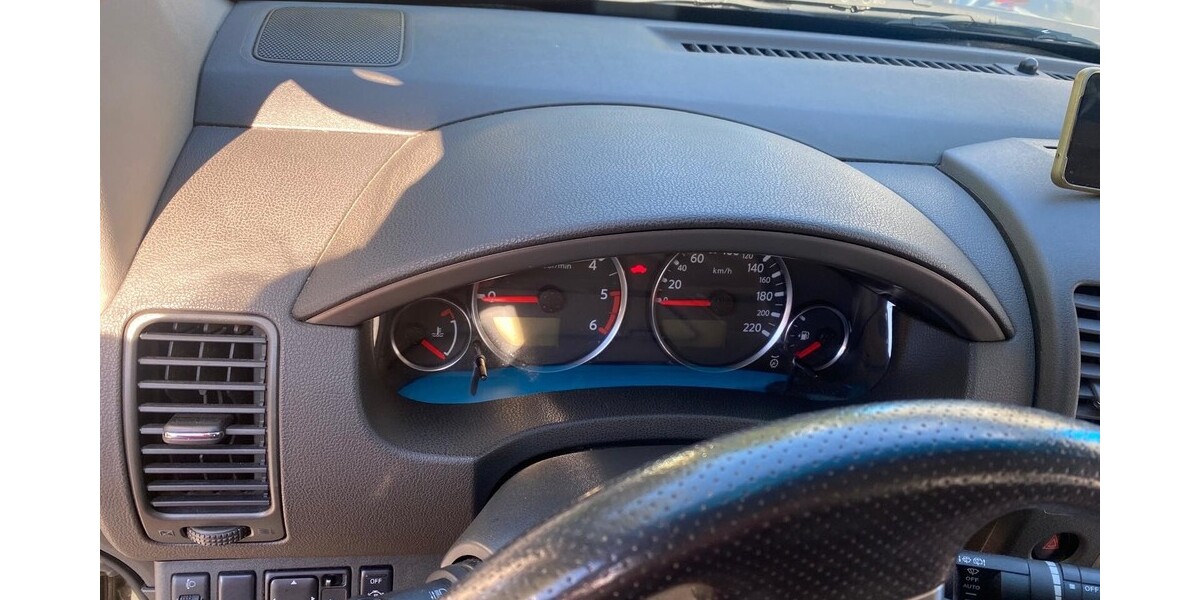 Nissan Pathfinder 253.000 km 11.000 &euro; Hamburg 20038