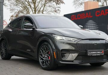 Ford Mustang Mach-E 84.096 km 34.885 &euro; Hamburg 22453