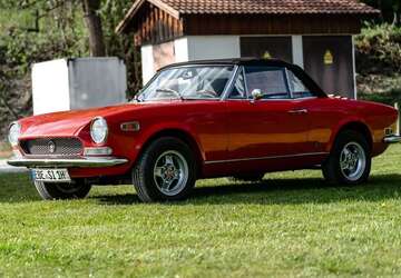 Fiat 124 Spider 27.000 km 14.600 &euro; Hamburg 21107