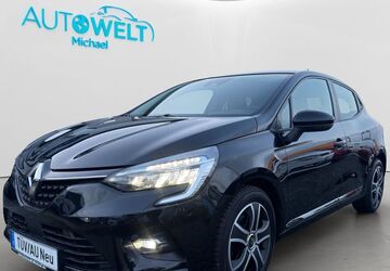 Renault Clio 57.982 km 12.990 &euro; Beckdorf 21643