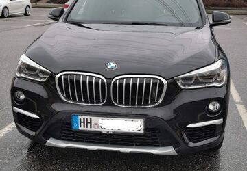 BMW X1 49.993 km 23.300 &euro; Hamburg 22113