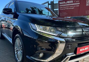 Mitsubishi Outlander 74.821 km 19.500 &euro; Hamburg 22043