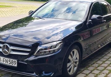 Mercedes-Benz C 180 84.000 km 23.500 &euro; Hamburg 22307