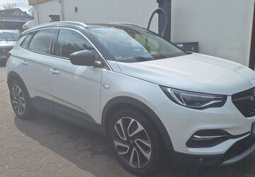 Opel Grandland (X) 134.000 km 12.500 &euro; Hamburg 22547