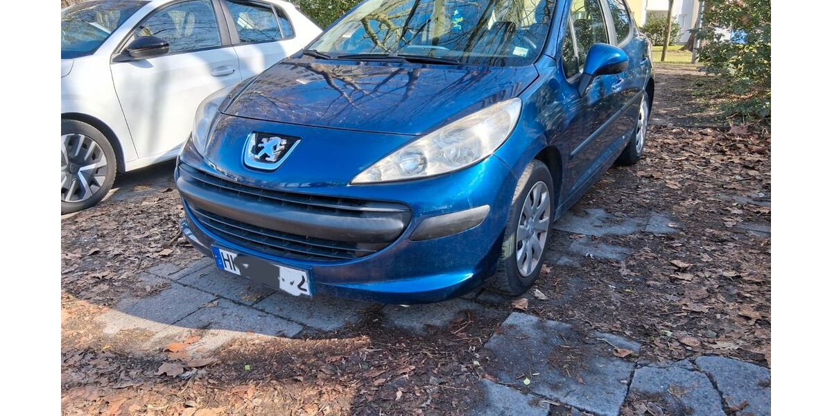 Peugeot 207 148.000 km 1.900 &euro; Hamburg 22309