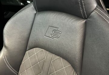 Audi A4 159.064 km 24.890 &euro; Hamburg 20537