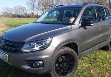 VW Tiguan 135.000 km 9.500 &euro; Wulfsen 21445