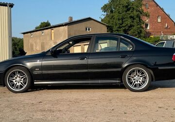 BMW 525 262.237 km 11.650 &euro; Hamburg 22337