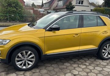 VW T-Roc 219.000 km 11.490 &euro; Stelle 21435