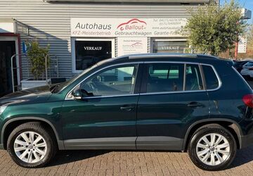 VW Tiguan 151.000 km 9.950 &euro; Winsen (Luhe). 21423