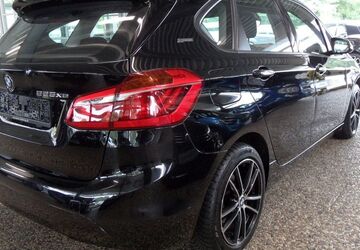 BMW 225 Active Tourer 158.500 km 9.999 &euro; Bargteheide bei Hamburg 22941