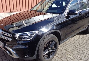 Mercedes-Benz GLC 300 181.372 km 23.500 &euro; Hamburg 22399