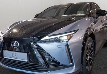 Lexus RZ 2.500 km 62.990 &euro; Hamburg 22529