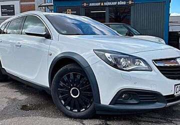 Opel Insignia 138.000 km 11.990 &euro; Hamburg 20537