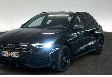 Audi S3 1.890 km 52.777 &euro; Hamburg 20537
