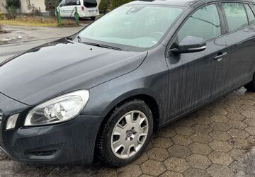 Volvo V60 230.000 km 3.900 &euro; Stelle 21435